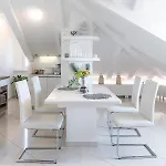 Flores Blanco דוברובניק