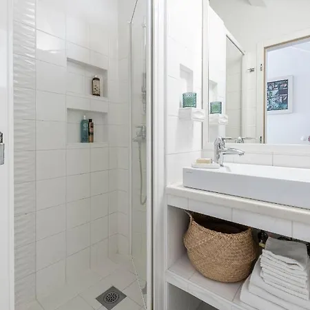 Apartment Flores Blanco *
