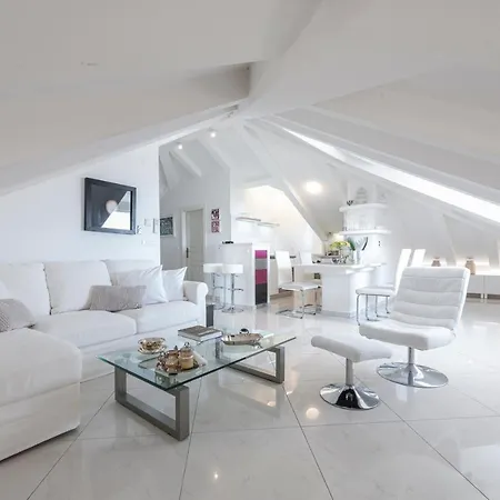 Flores Blanco Дубровник