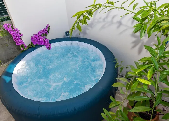 Апартаменты Flores Blanco *